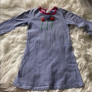 Girls size 5 long sleeve dress